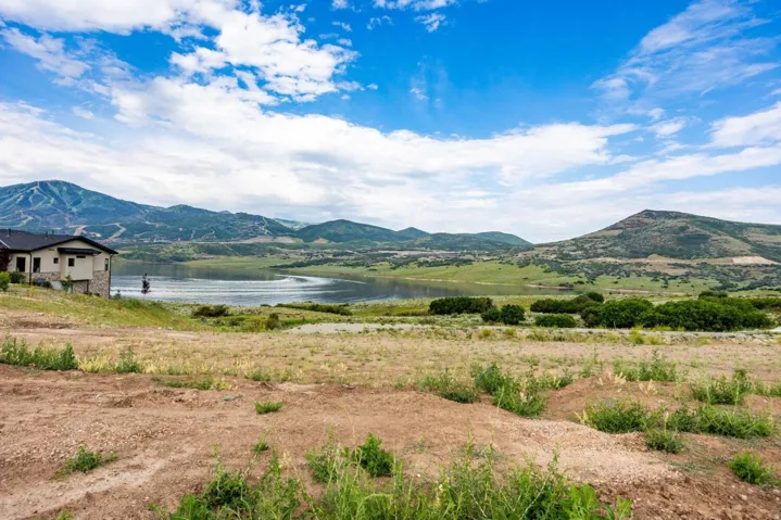 369 E Kayak Dr #204, Hideout, Utah 84036