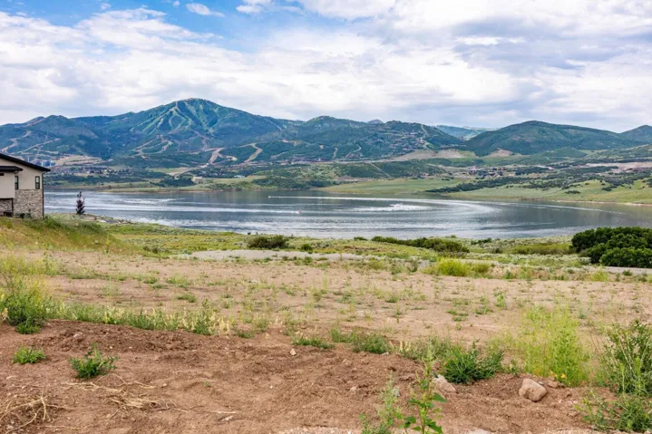 369 E Kayak Dr #204, Hideout, Utah 84036