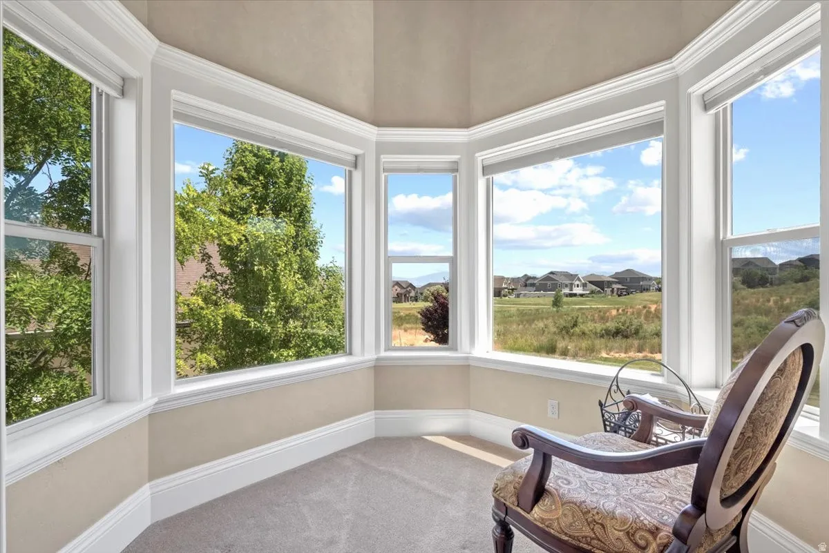 Primary Suite Turret/Sun Room