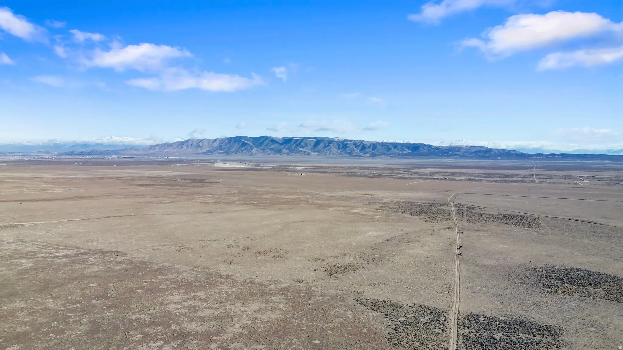 Overview of rural landscape with mountains