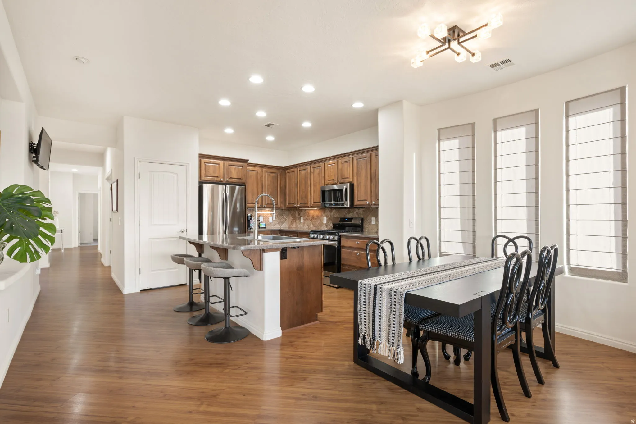 Kitchen and dining area