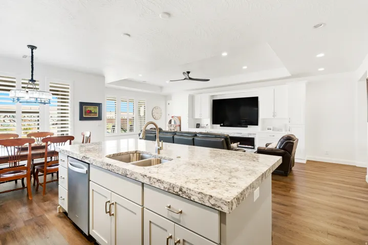 1414 N Via Del Sol, Washington, Utah 84780
