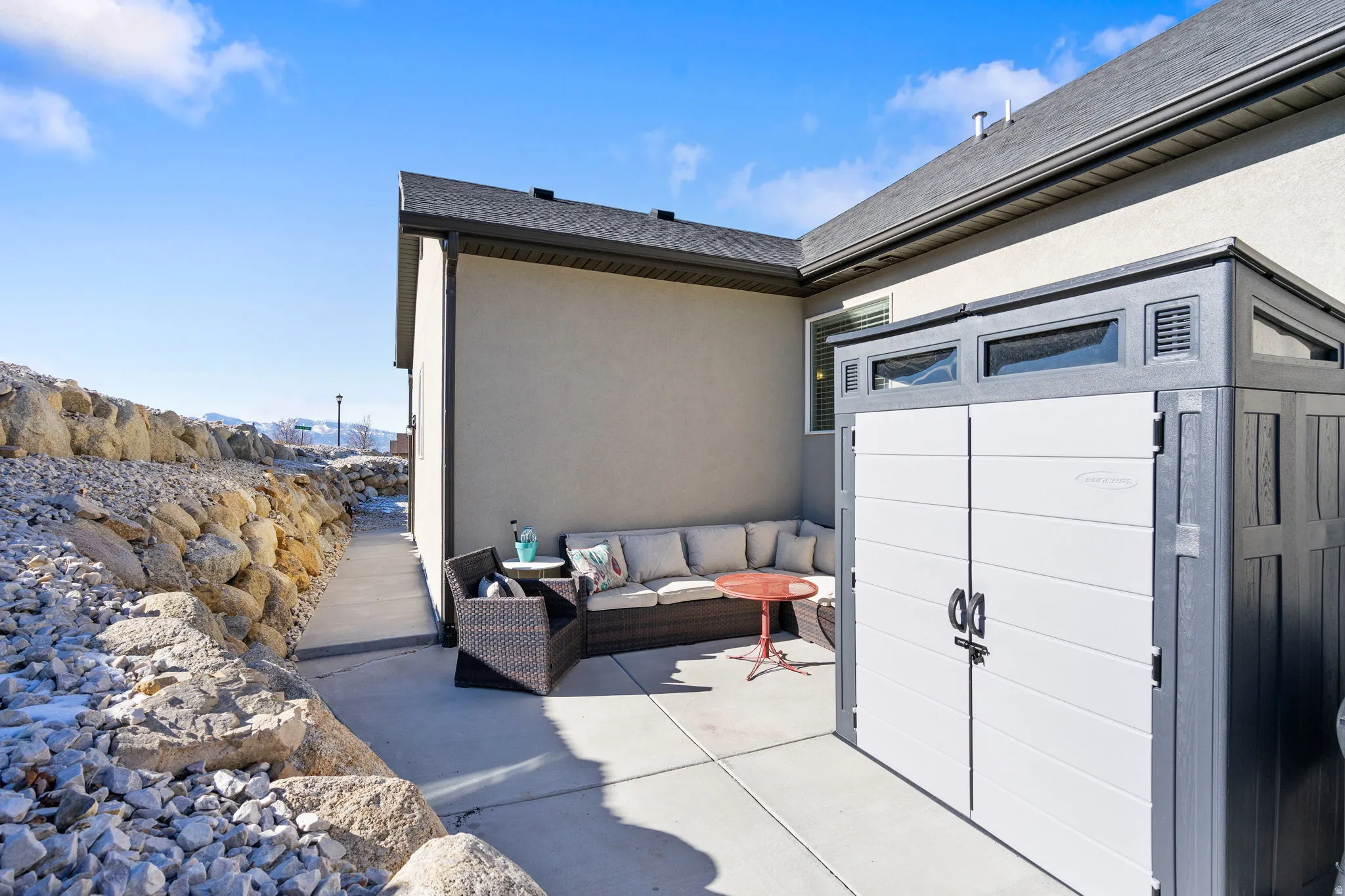 View of patio / terrace with an outdoor living space