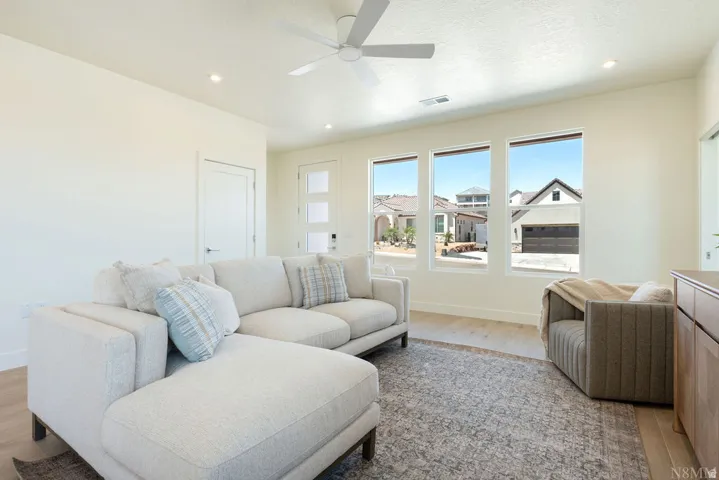 2914 E Chapman Cir, Washington, Utah 84780