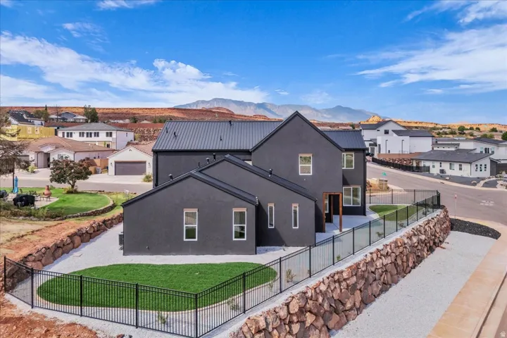 2914 E Chapman Cir, Washington, Utah 84780
