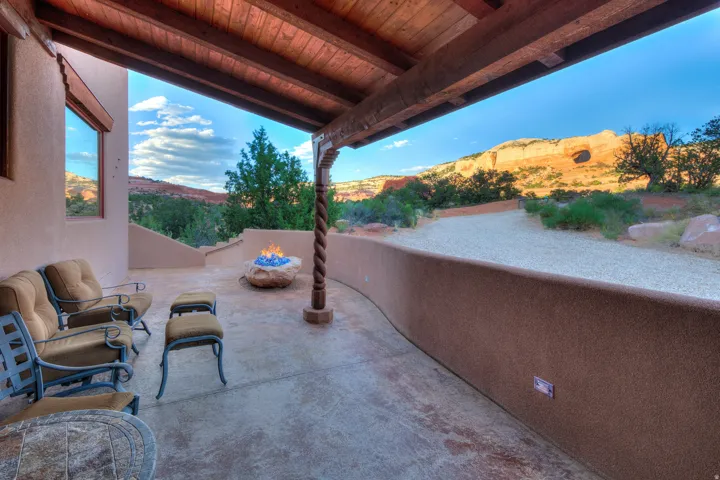 100 S Joe Wilson Dr, Moab, Utah 84532