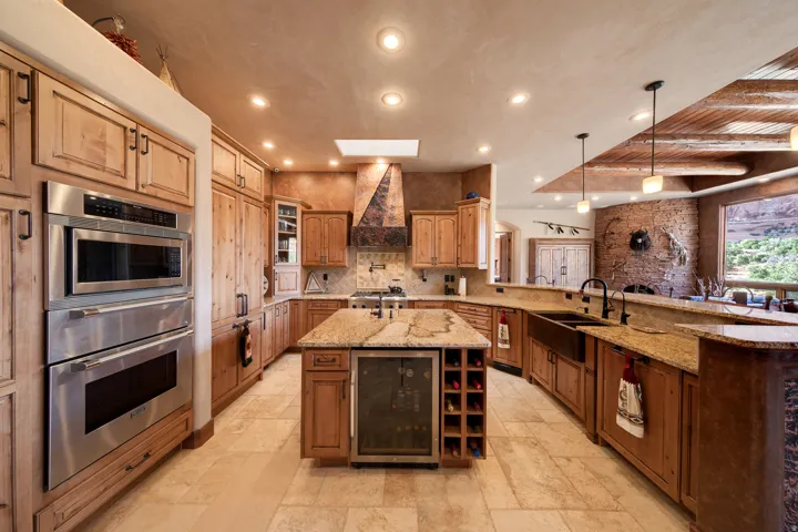 100 S Joe Wilson Dr, Moab, Utah 84532