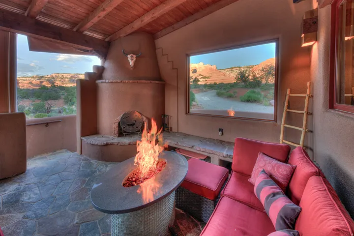 100 S Joe Wilson Dr, Moab, Utah 84532
