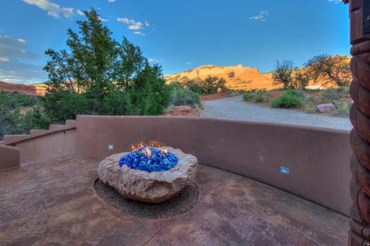 100 S Joe Wilson Dr, Moab, Utah 84532
