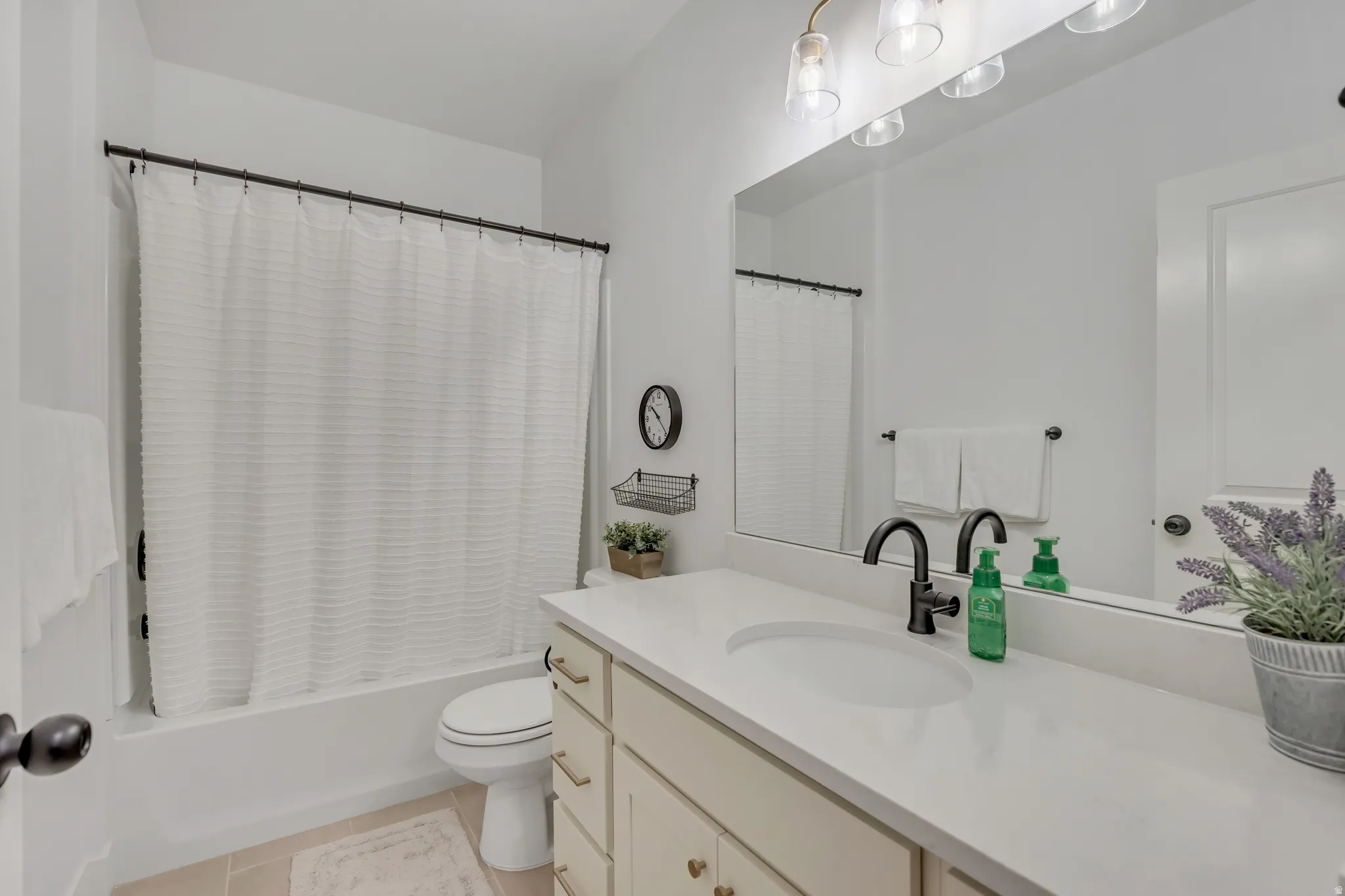 Basement full bath accessible to main floor.