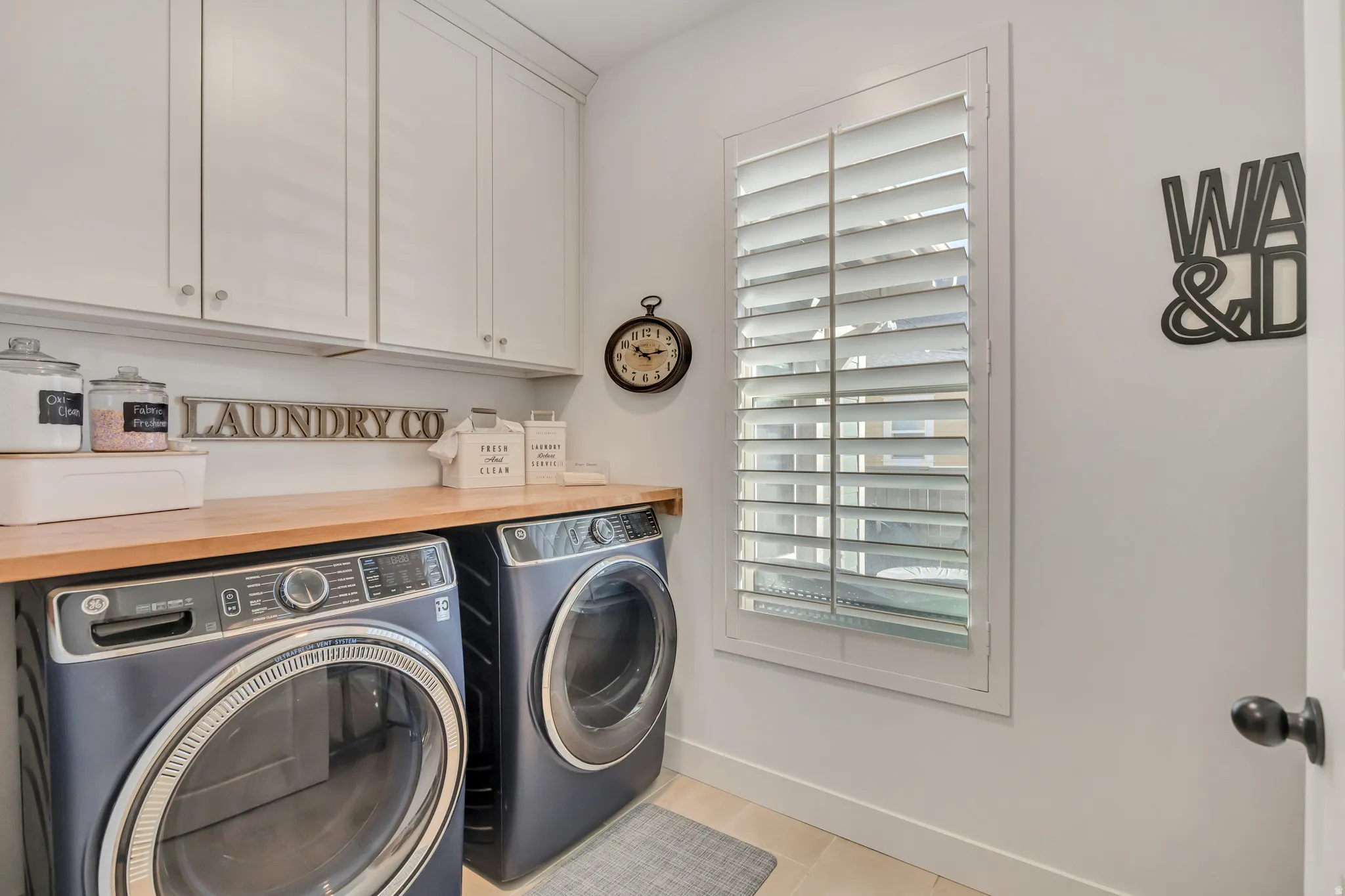 Main Level laundry room