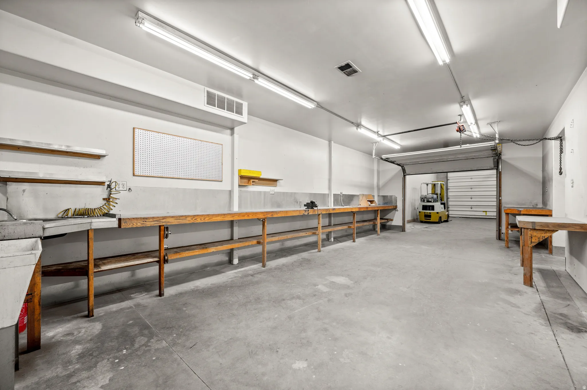 Garage with a workshop area
