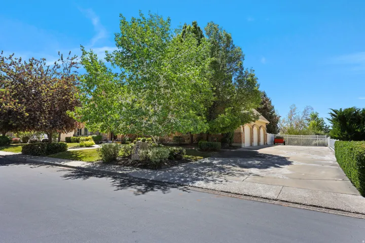 Circular driveway with extensive concrete paving