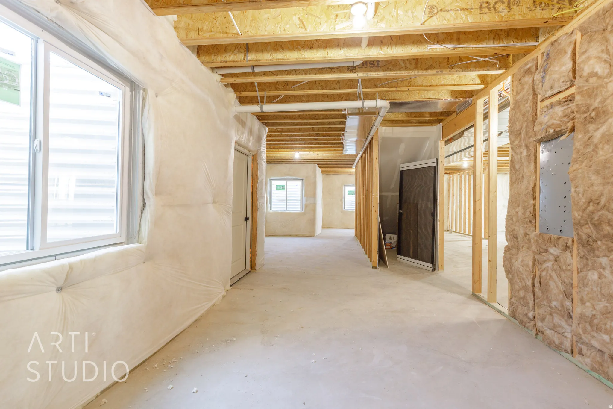 Hall with concrete floors