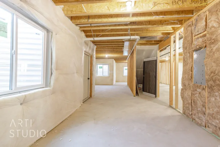 Hall with concrete floors