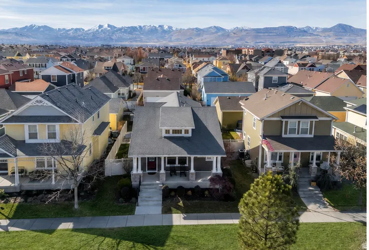 Spectacular mountain backdrop enhances everyday living.