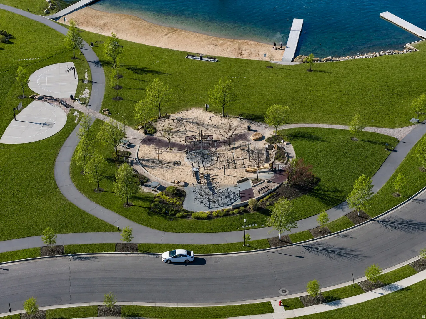 Near a community park, the lake, walking trails, and playground.