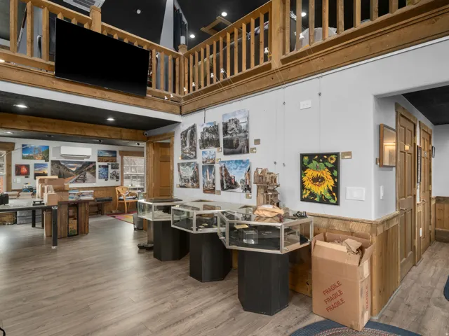 7355 E 200 S, Huntsville, Utah 84317