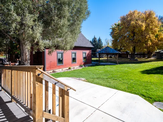 7355 E 200 S, Huntsville, Utah 84317