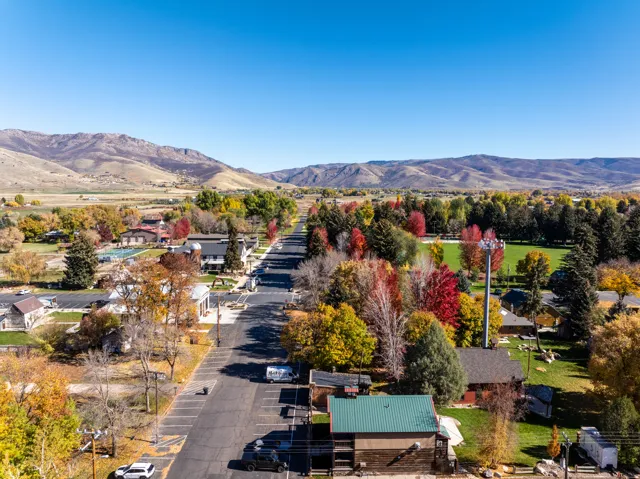 7355 E 200 S, Huntsville, Utah 84317