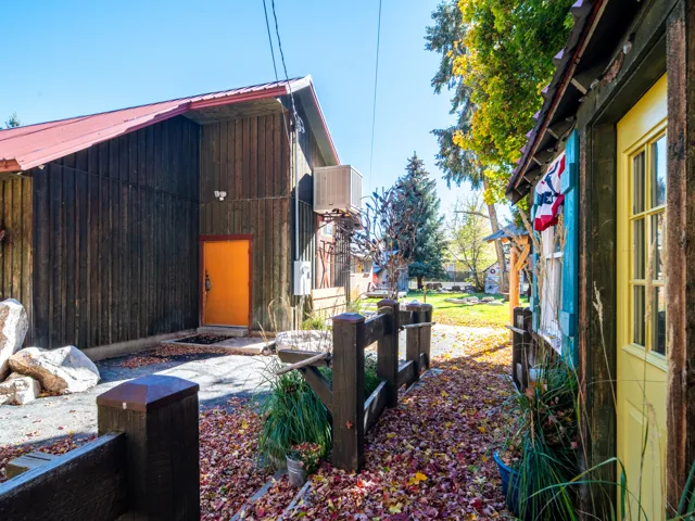 235 S 7400 E, Huntsville, Utah 84310
