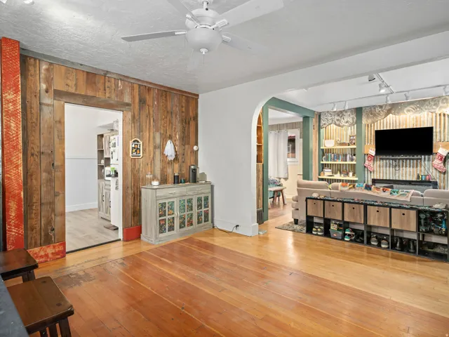 237 S 7400 E, Huntsville, Utah 84317