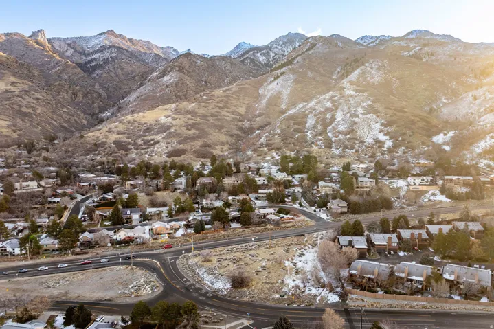 8955 S Wasatch Blvd, Sandy, Utah 84093