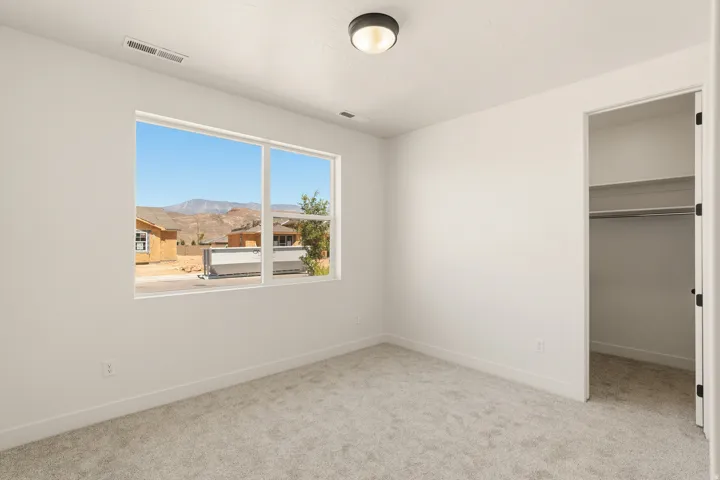 3369 W Palomar #33, Hurricane, Utah 84737