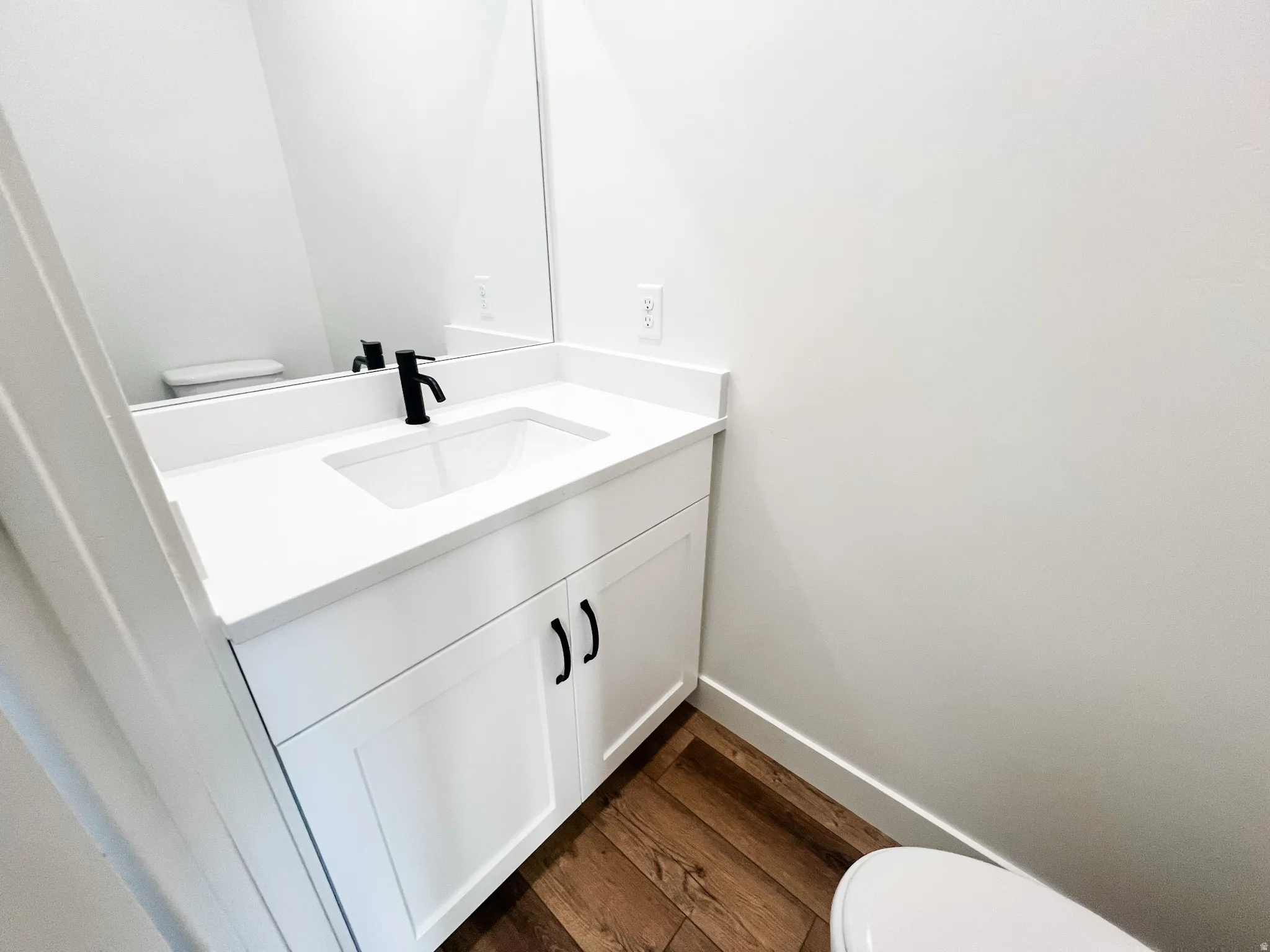 Half bathroom on Main Level