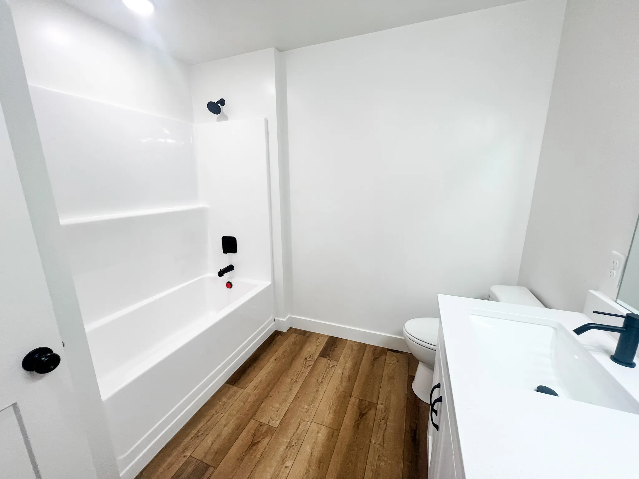 Full Bathroom on 2nd Level