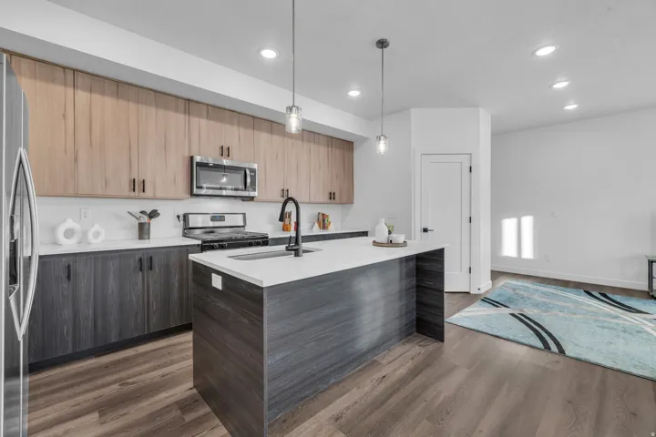 Cook to your heart's content and easy entertaining area