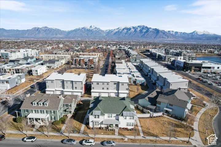 Bird's eye view of mountains