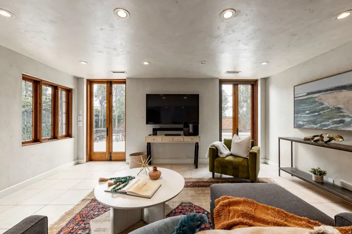 1220 E Yale Ave, Salt Lake City, Utah 84105