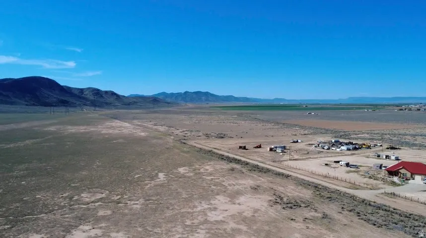 Overview of rural landscape featuring mountains
