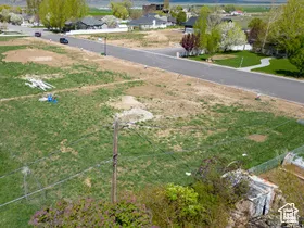 View of yard featuring a residential view