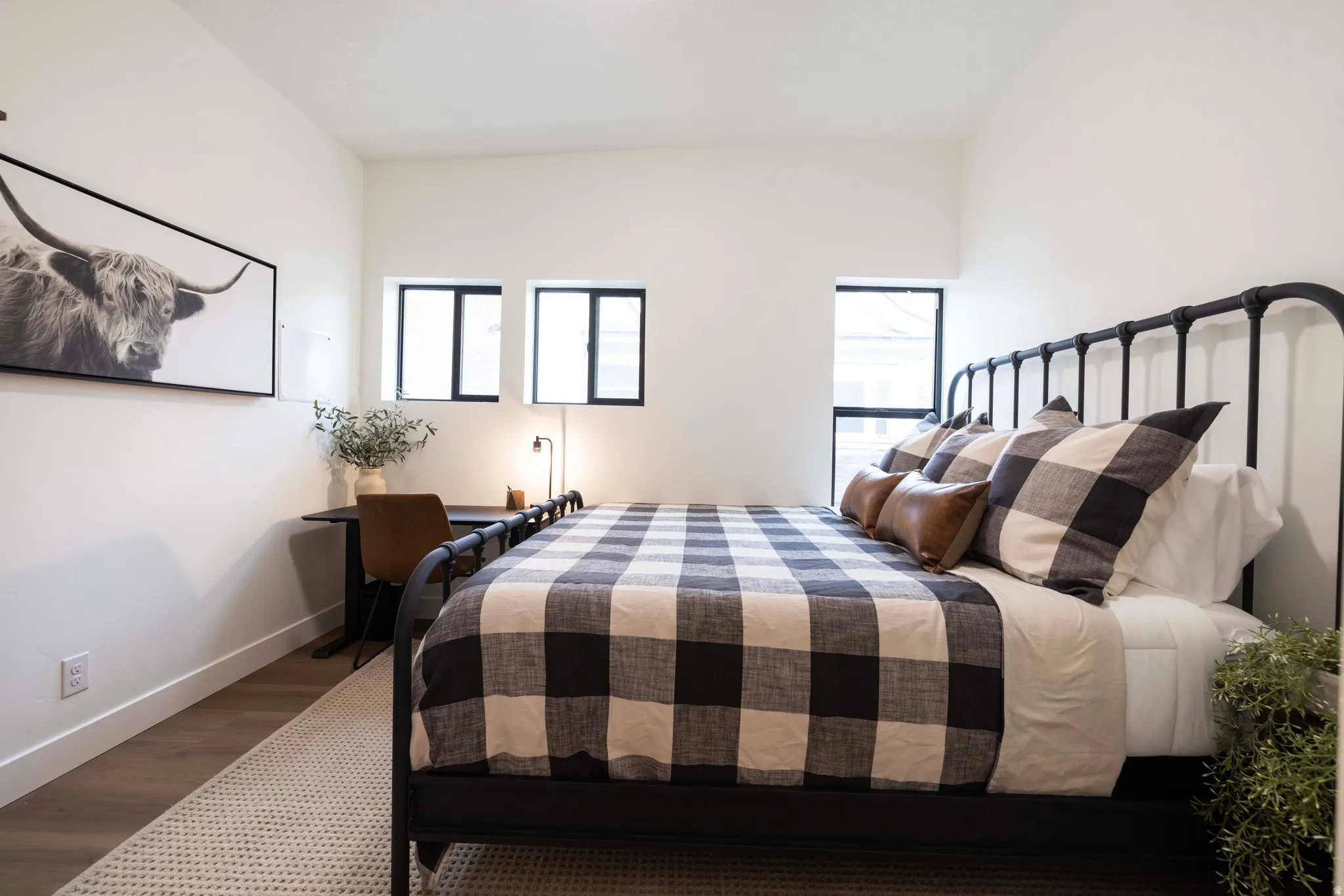 Apt. #4 Bedroom 1 with King Bed