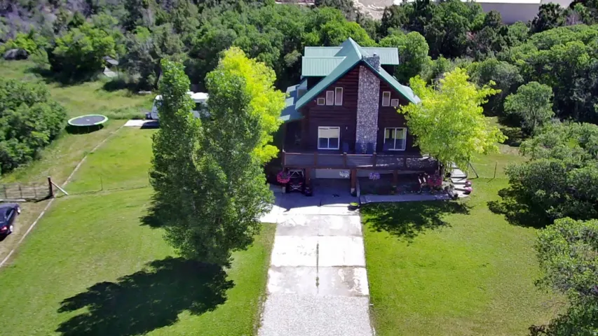 Aerial view of property and surrounding area
