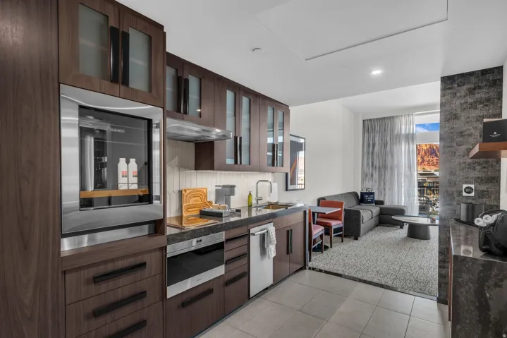 1500 E Black Desert Dr #46327, Ivins, Utah 84738