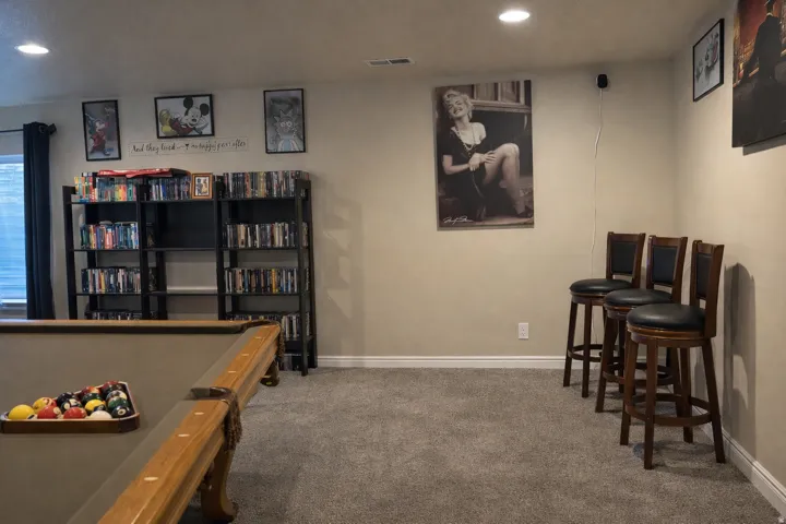 Recreational room featuring a billiard table, recessed lighting, and wall-to-wall carpeting
