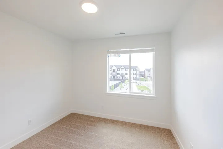 Neutral-toned carpet flooring