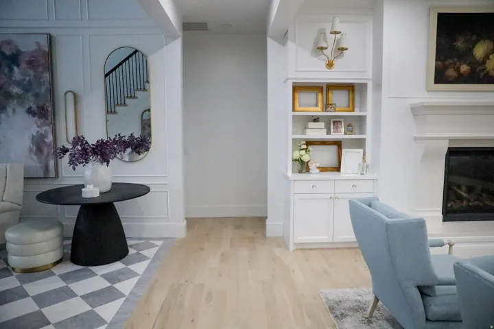 Entrance to 2 bedrooms