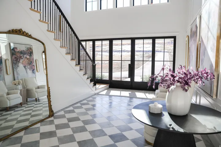 1189 W 6710 S, Hyrum, Utah 84319