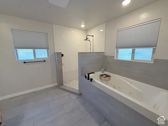 Main floor Spa Bathroom, bright and spacious