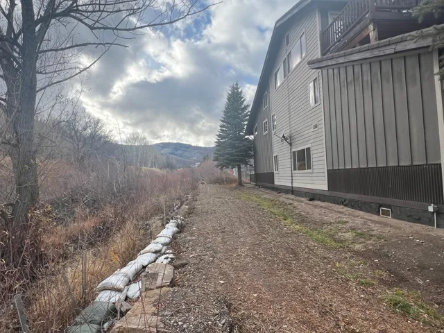 View of yard with a mountain view