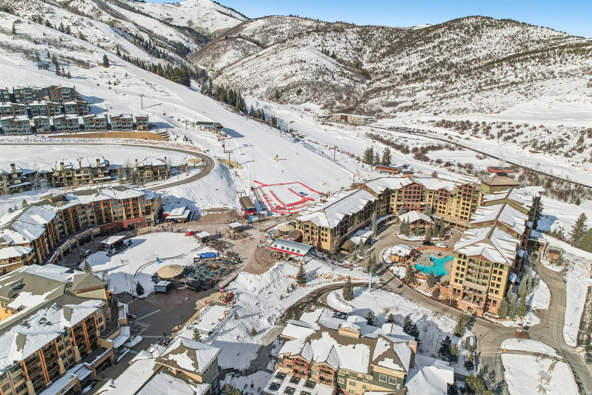 Snowy aerial view with a mountain view