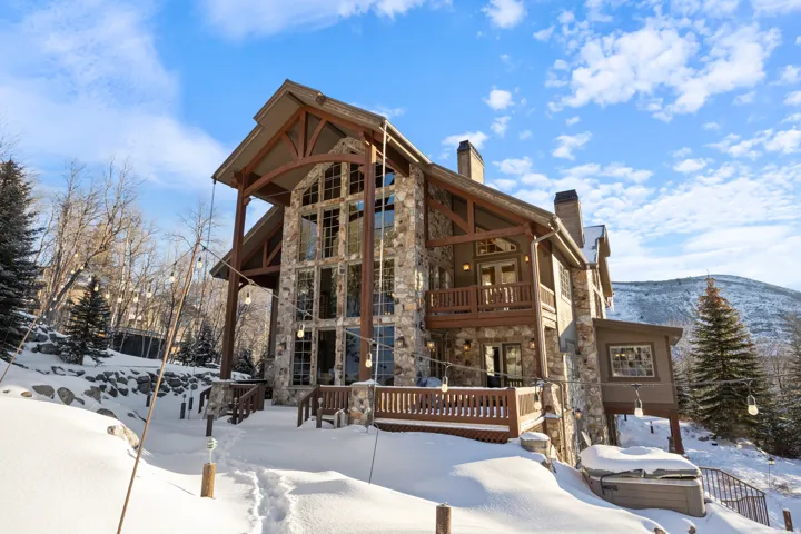 8807 N Timphaven Rd, Sundance, Utah 84604