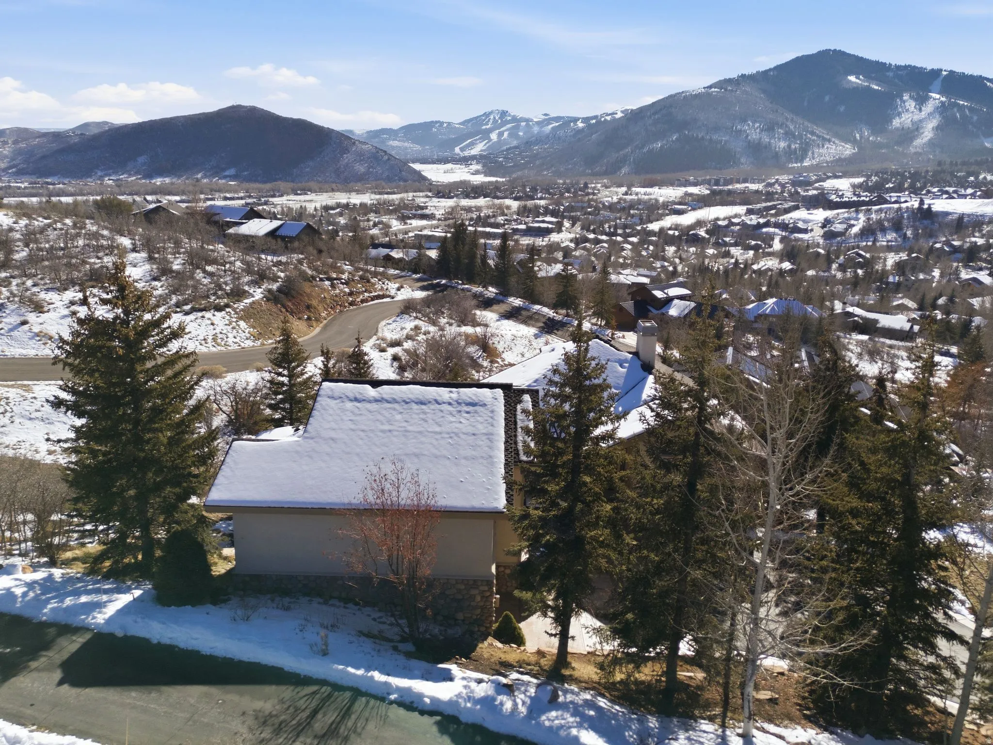 Ski Resort views to Park City and Deer Valley Resorts