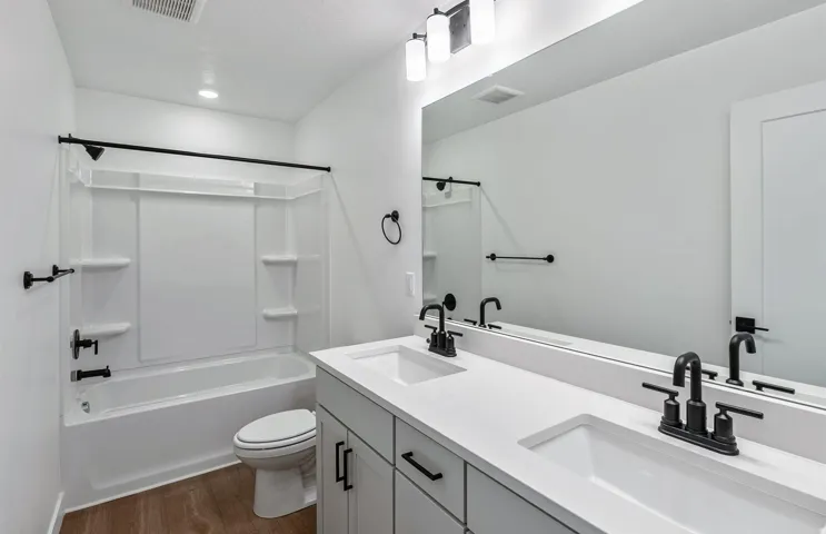 Upstairs 3rd bathroom