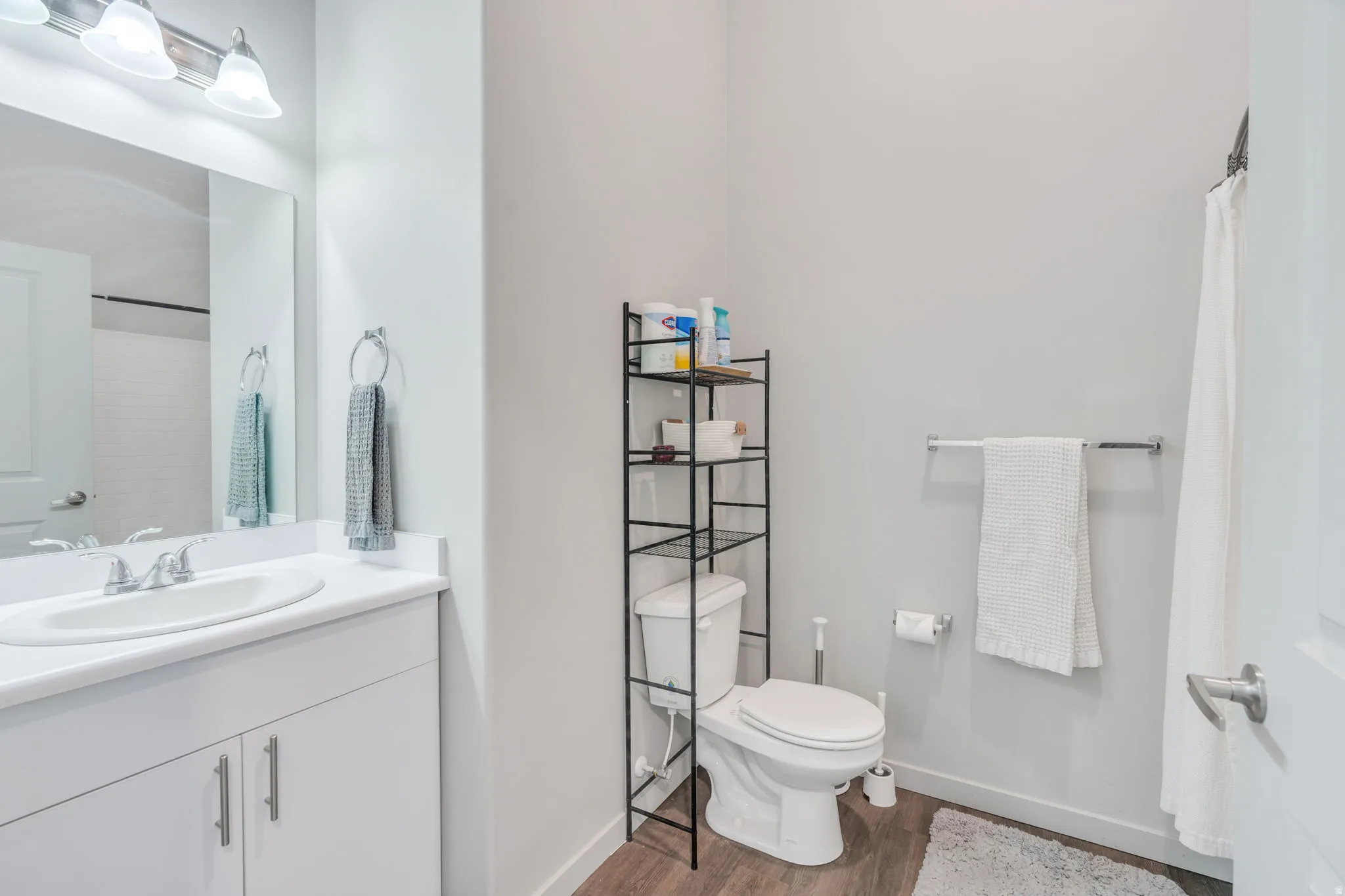 Full family bathroom