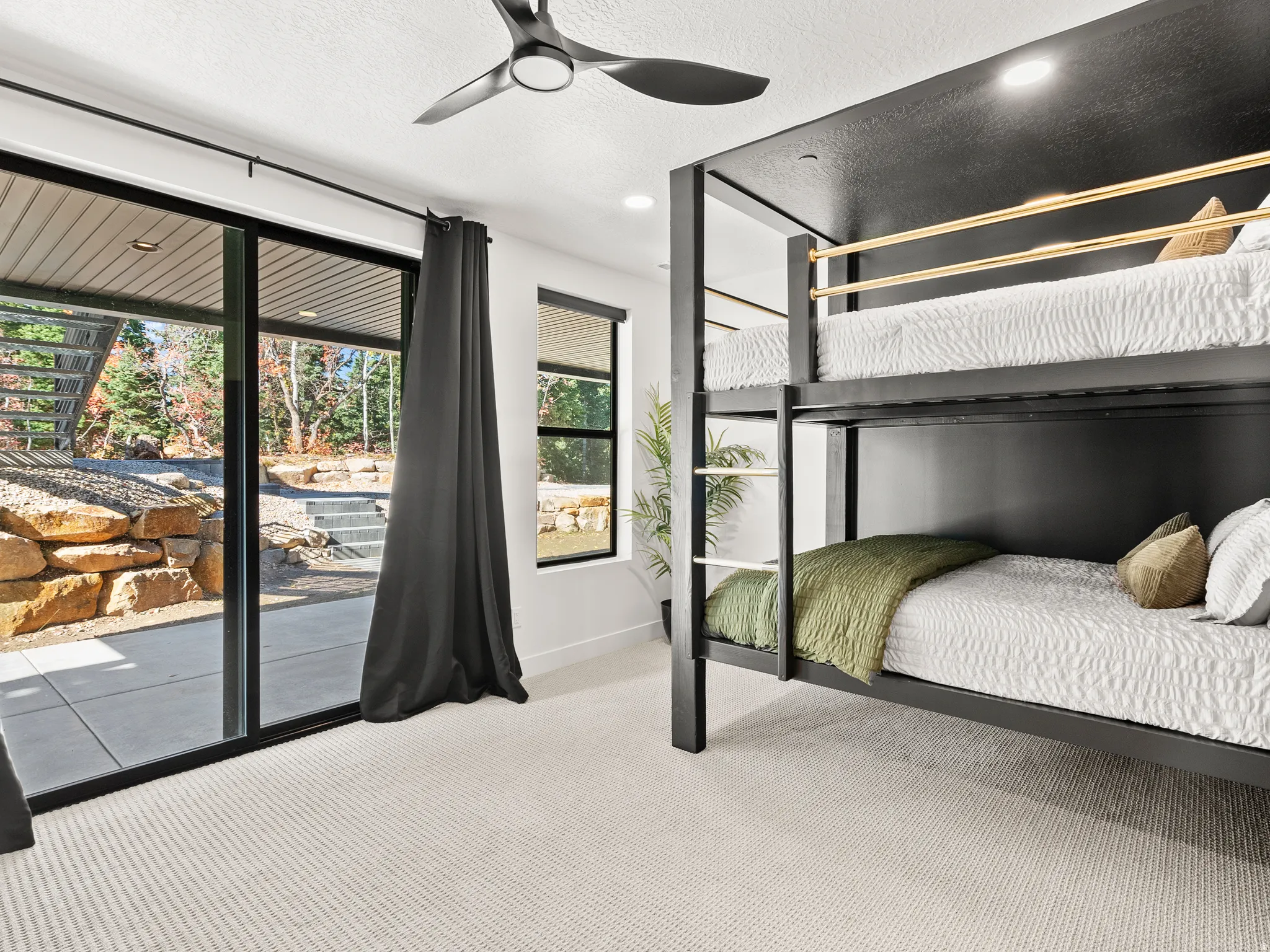 Queen bunk beds